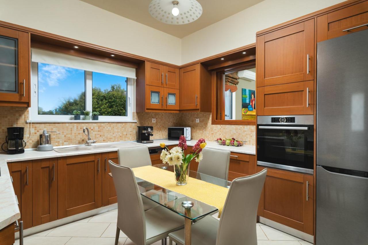 Cedar Tree Villa Кунупидиана Экстерьер фото